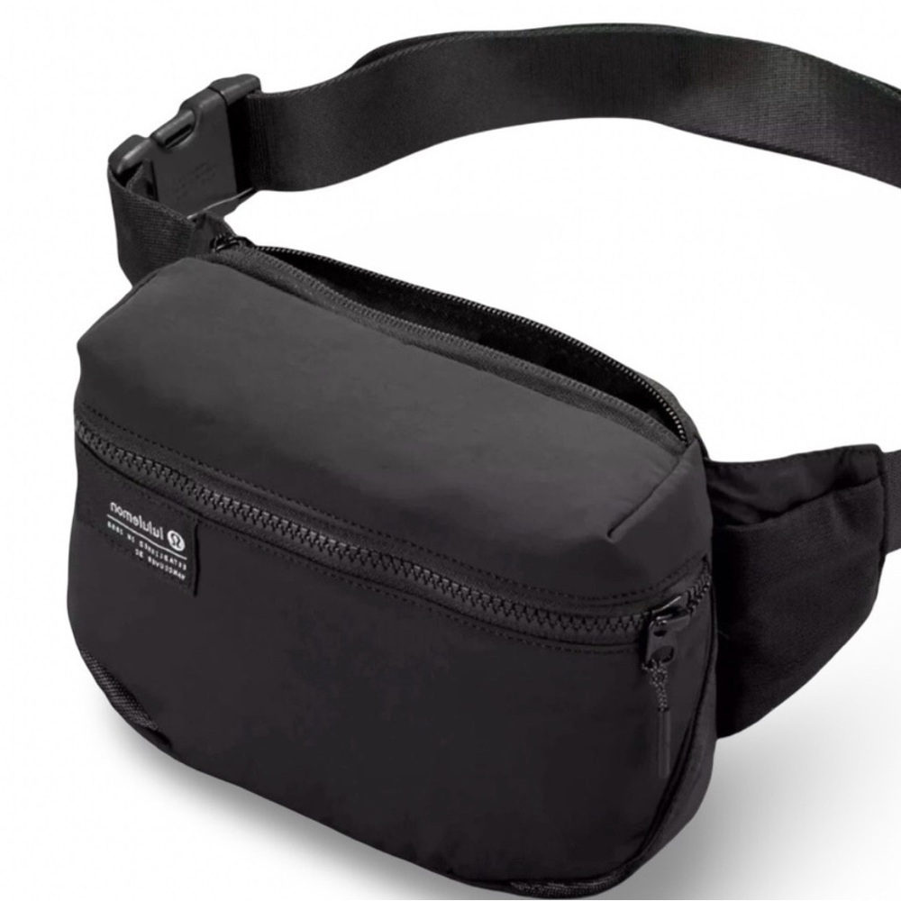 Lululemon Athletica Black Belt Bag